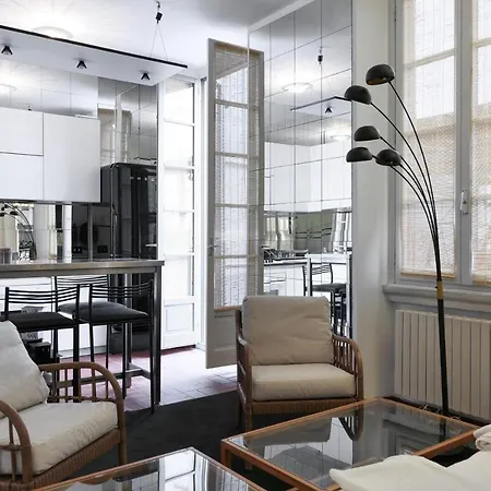Lägenhet Elegant Terrace Milano
